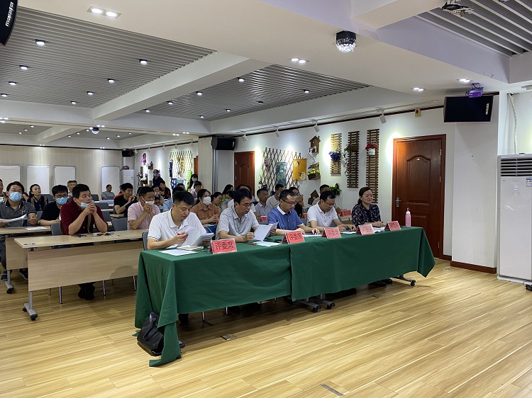 图为比赛现场1.jpg