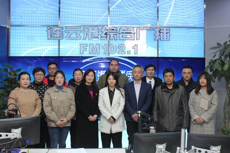 招聘会现场照片5.jpg