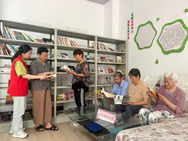 连云街道庙岭社区 残疾人读书分享会.jpg