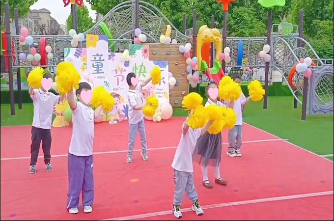 啦啦操.jpg